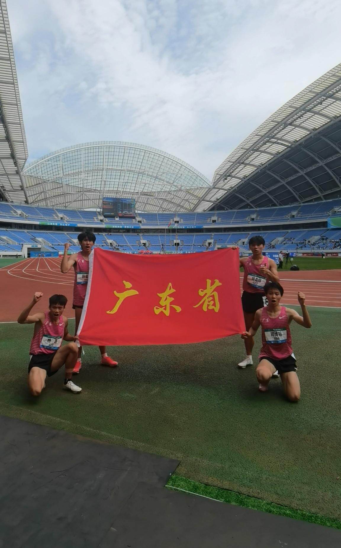面对领先被