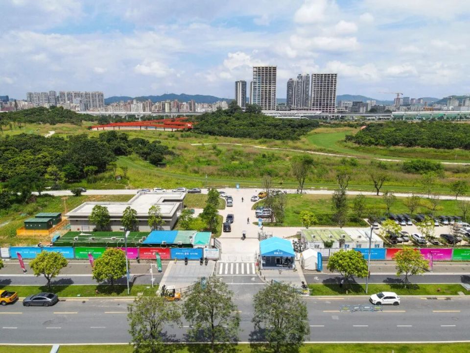 万平方米, 色的绿色竞