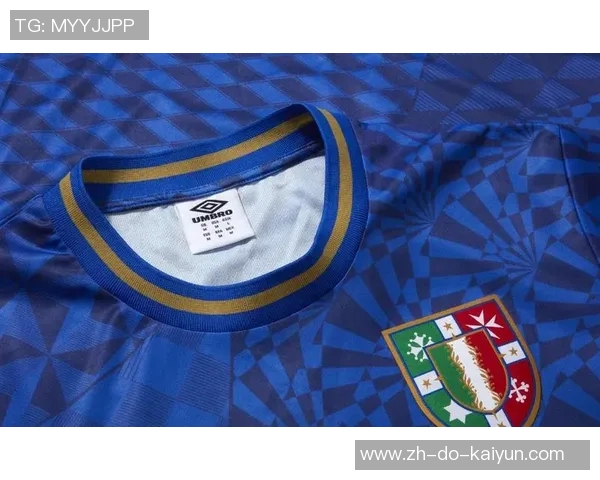 世界足球名将球衣背后的故事与历史传承解析